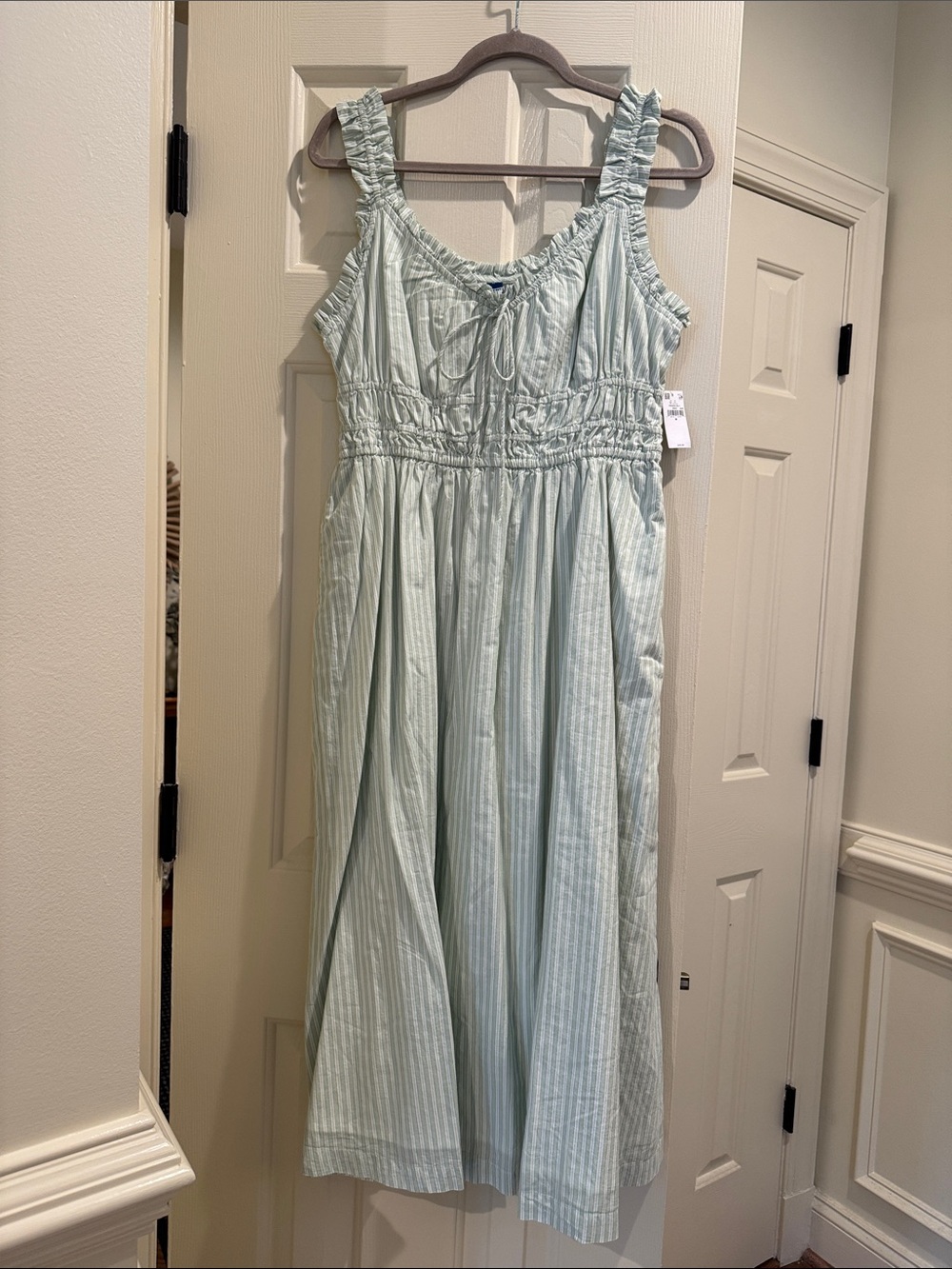 NWT beautiful green and white stripe dress size medium